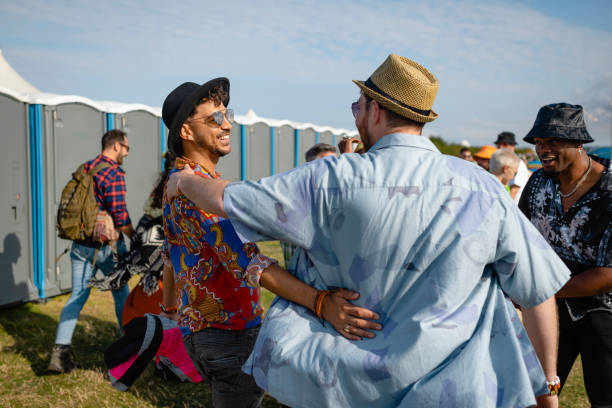 Best Portable toilet rental cost  in Clinton, OK